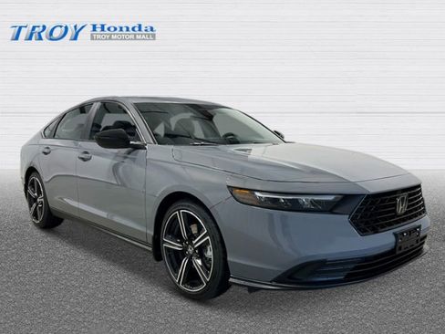 New 2025 Honda Accord Sport image 9