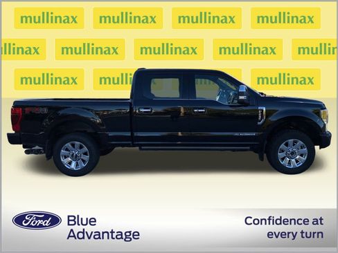 Certified 2022 Ford F250 Platinum w/ FX4 Off-Road Package image 2