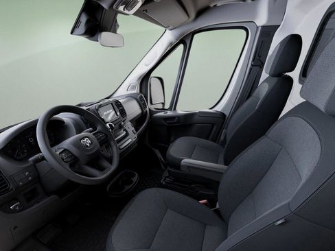 New 2025 RAM ProMaster 2500 w/ Convenience Group image 13