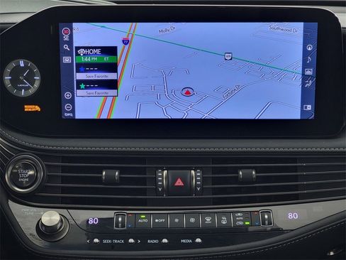 Used 2022 Lexus LS 500 AWD w/ Luxury Package image 25