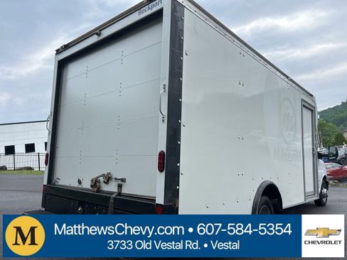 Used 2022 Chevrolet Express 3500 Work Van w/ Power Convenience Package image 12