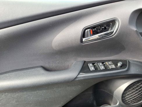 Used 2018 Toyota Prius Four Touring image 8