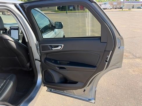 Used 2024 Ford Edge SEL w/ Convenience Package AWD/4WD image 25