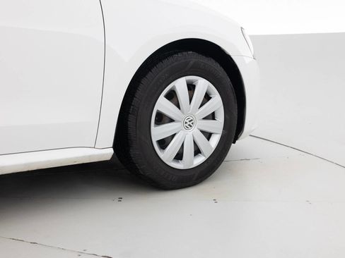 Used 2012 Volkswagen Passat 2.5 S image 17