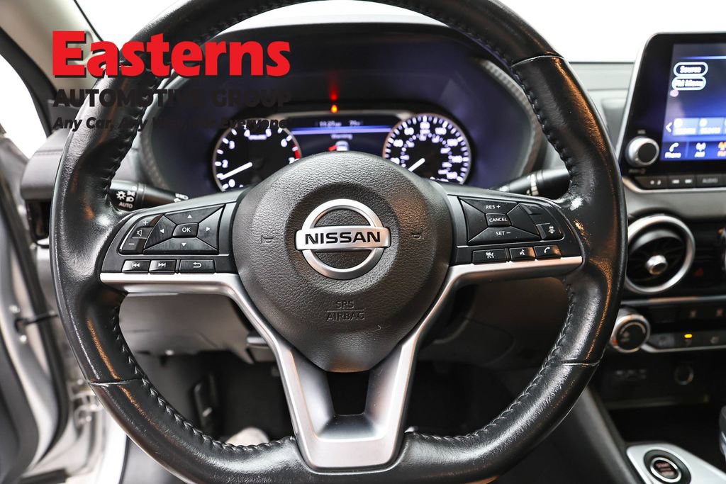 Used 2022 Nissan Sentra SV FWD image 12