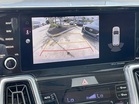 Certified 2022 Kia Sorento SX AWD/4WD image 19