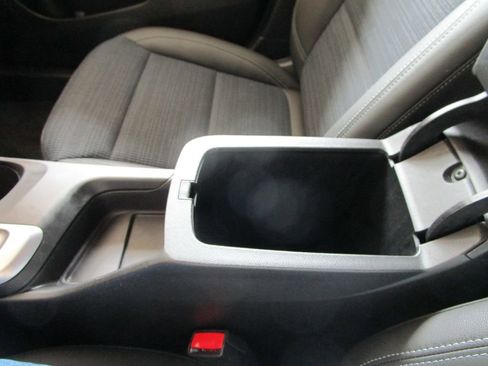 Used 2024 Buick Envista Preferred w/ Convenience II Package FWD image 34