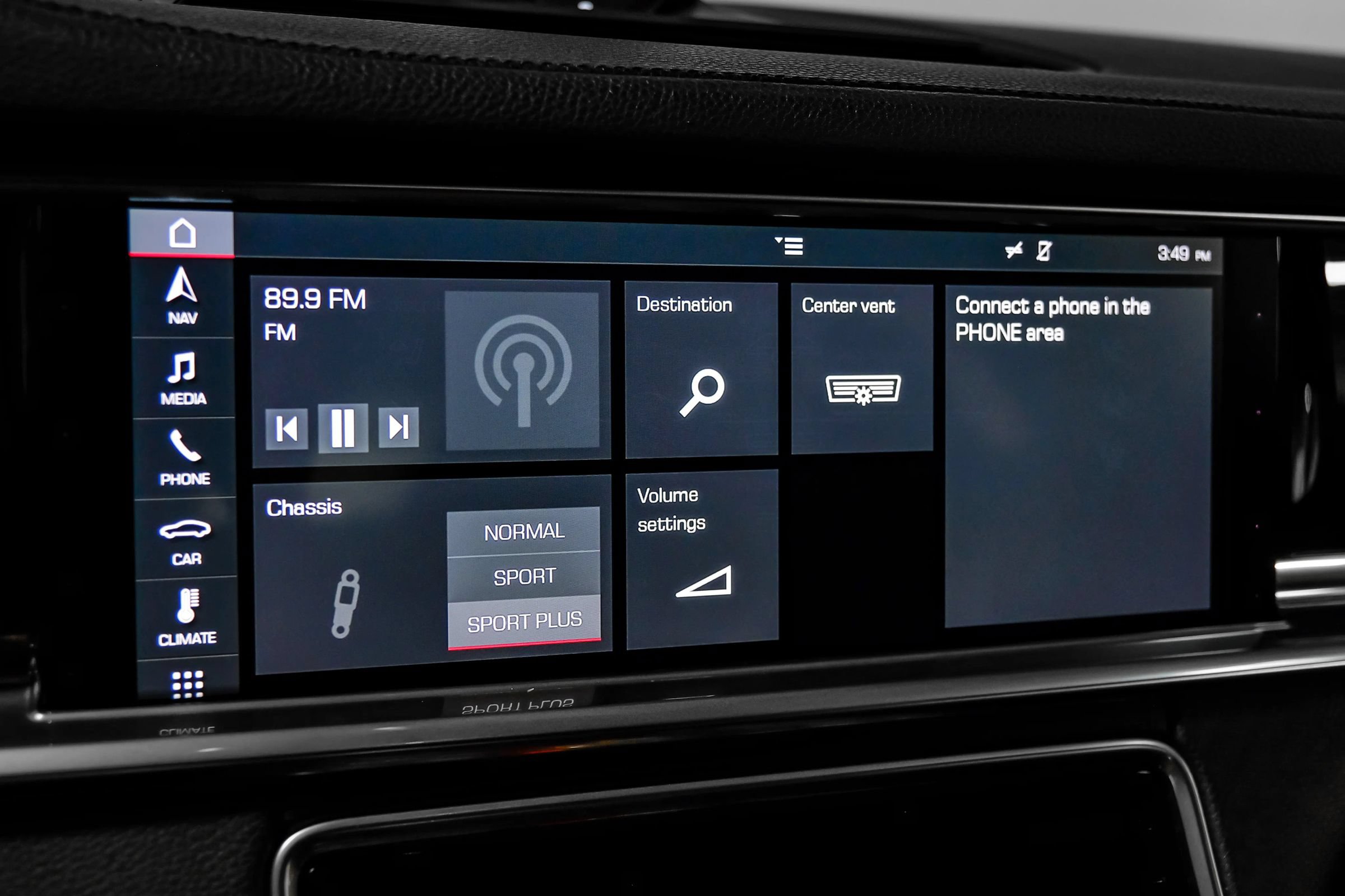 Used 2018 Porsche Panamera image 34