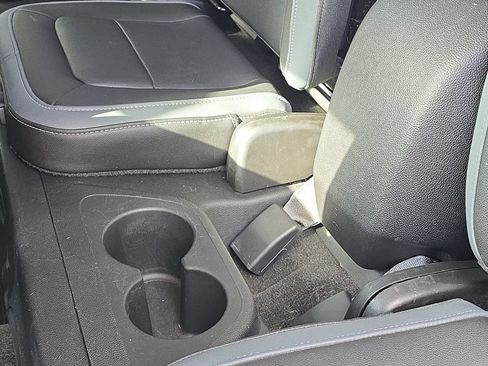 Used 2016 Chevrolet Colorado Z71 AWD/4WD image 25
