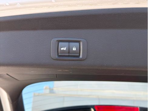 Used 2023 Mitsubishi Outlander SEL image 27