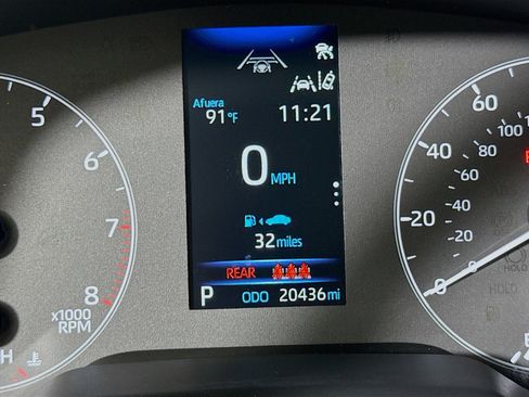 Used 2025 Toyota Corolla LE FWD image 16