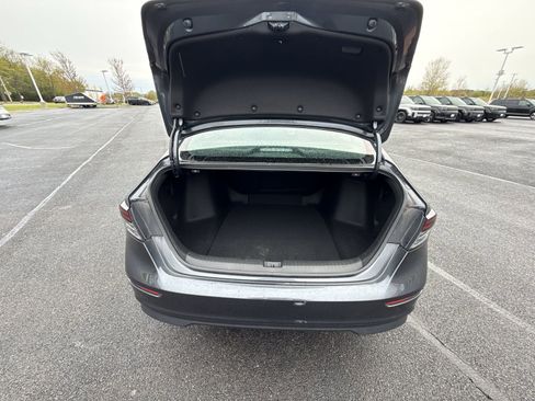 Used 2023 Honda Accord EX image 24