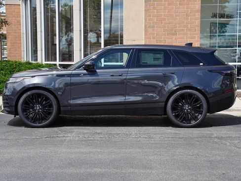 Used 2026 Land Rover Range Rover Velar Belgravia AWD/4WD image 2