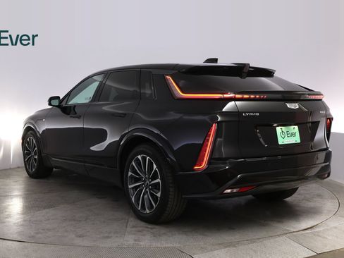 Used 2024 Cadillac Lyriq Sport RWD image 17