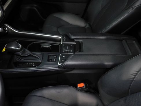 Used 2024 Toyota Grand Highlander Limited image 36