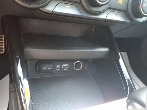 Used 2021 Kia Forte GT-Line FWD image 19