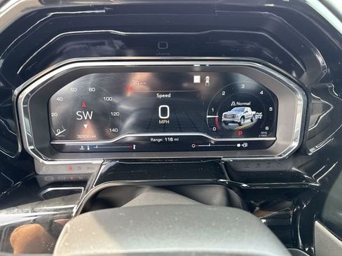 Used 2022 GMC Sierra 1500 SLT w/ SLT Convenience Package image 12