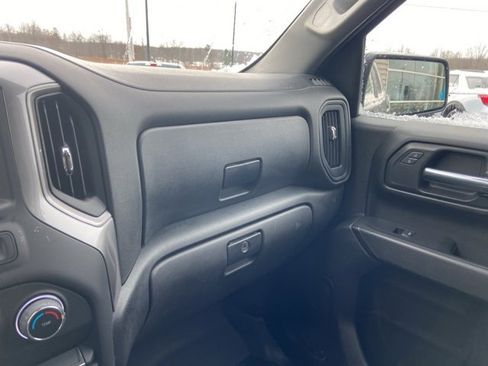 Used 2022 Chevrolet Silverado 1500 Custom image 19