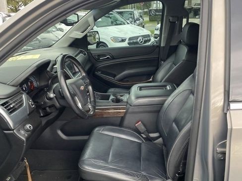 Used 2019 Chevrolet Tahoe LT image 12
