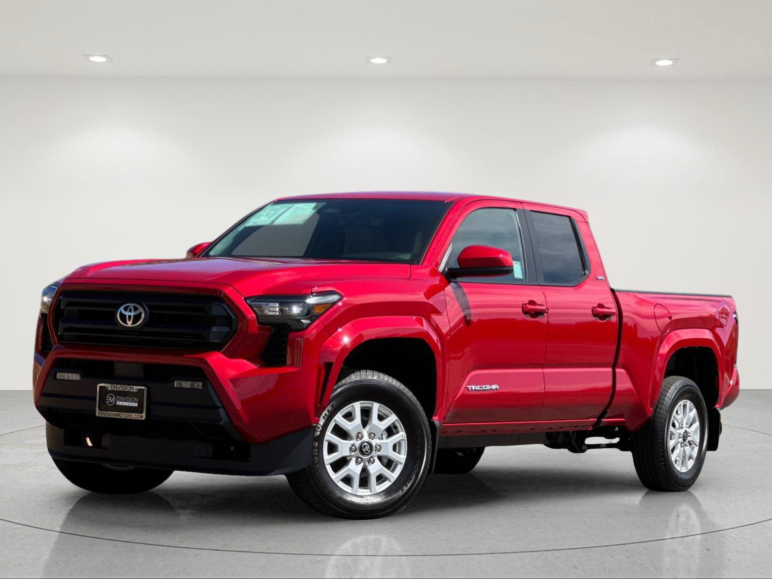 Used 2026 Toyota Tacoma SR5 AWD/4WD image 2