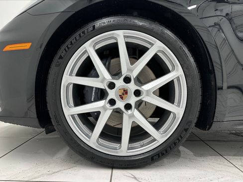 New 2025 Porsche Panamera image 12