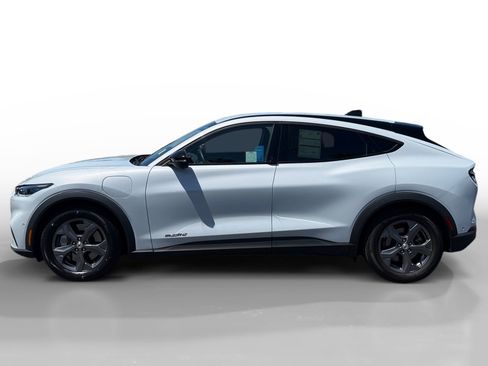Used 2023 Ford Mustang Mach-E Select RWD image 2