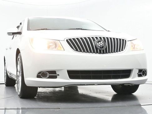 Used 2013 Buick LaCrosse Leather FWD image 42
