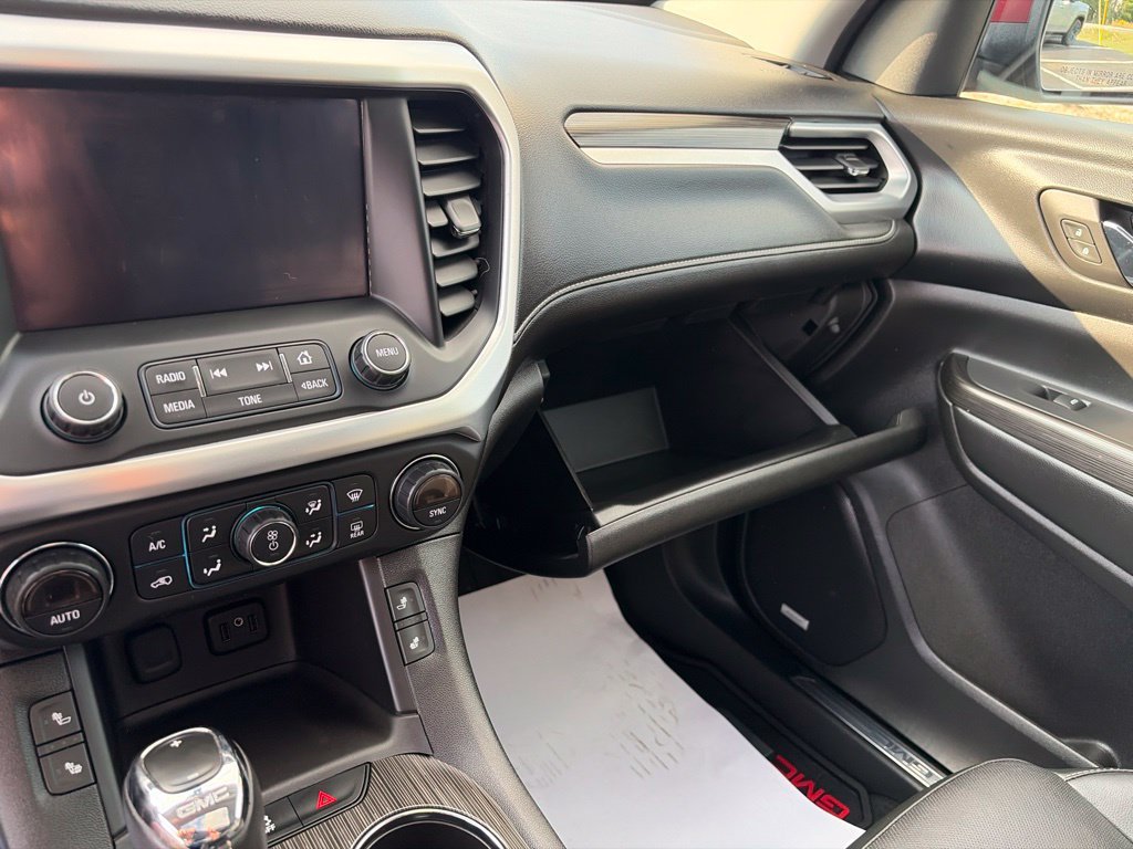 Used 2017 GMC Acadia SLT AWD/4WD image 31