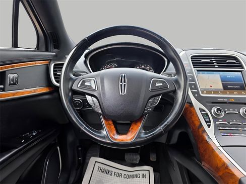 Used 2018 Lincoln MKX Reserve image 21