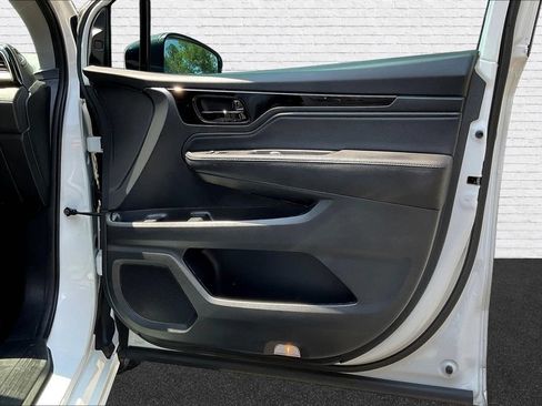 Used 2023 Honda Odyssey Touring image 28