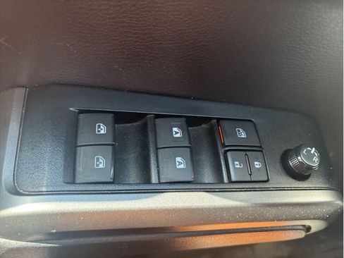 Used 2023 Toyota Tacoma TRD Sport w/ Advanced Technology Package image 13