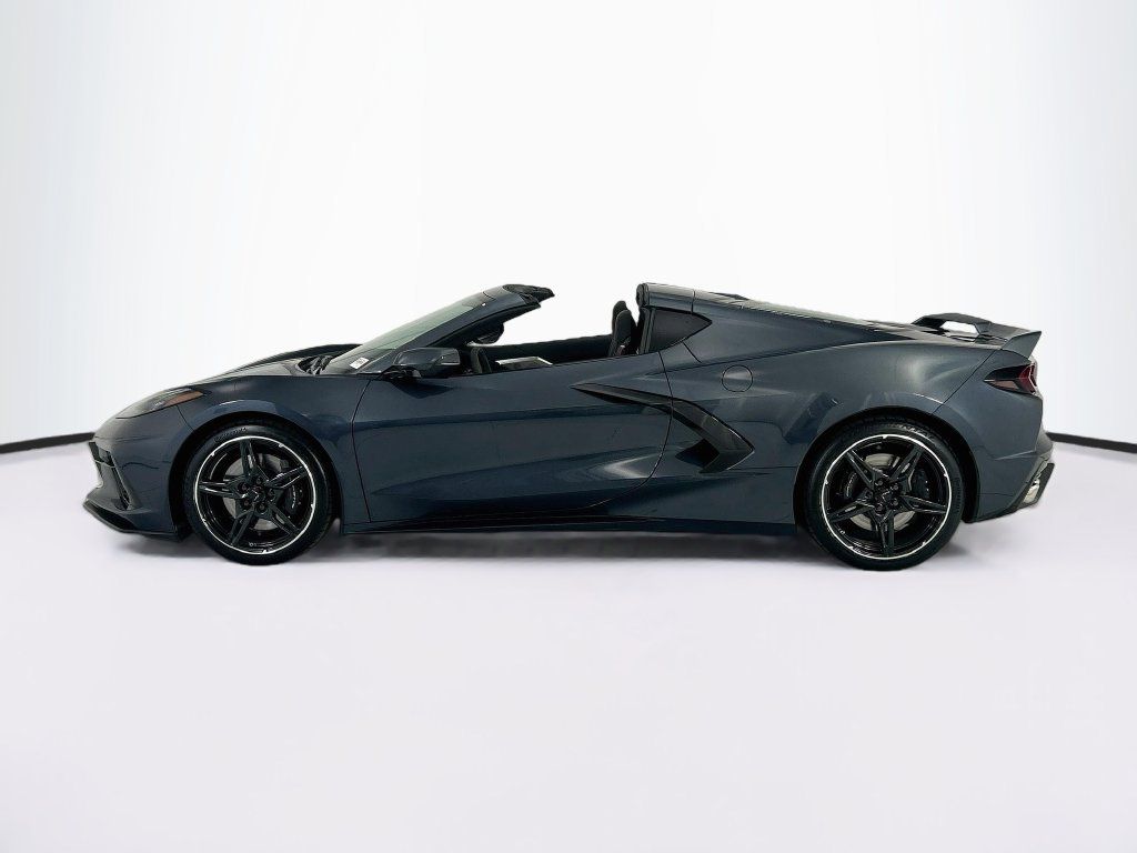 Used 2021 Chevrolet Corvette Stingray Premium Cpe w/ Z51 Performance Package RWD image 8
