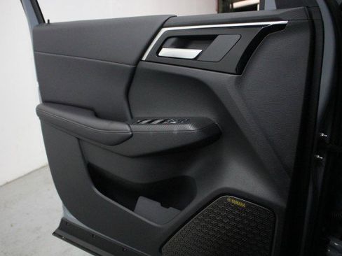 New 2026 Mitsubishi Outlander SE image 14