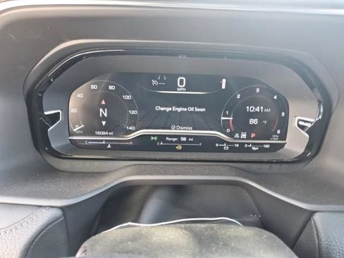 Used 2024 GMC Yukon XL Denali AWD/4WD image 5