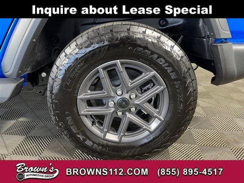 Used 2026 Jeep Wrangler Sport S image 11