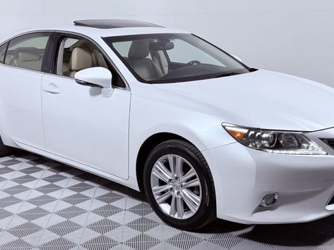 Used 2013 Lexus ES 350 Premium w/ Premium Pkg image 1
