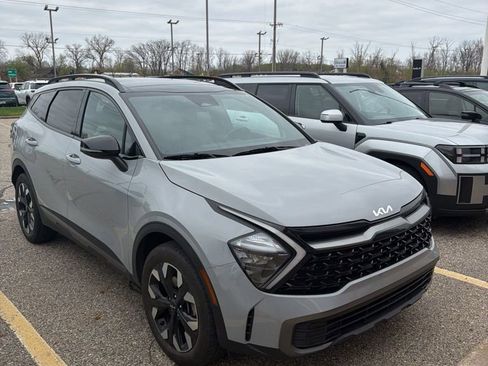 Used 2023 Kia Sportage X-Line w/ X-Line Premium Package AWD/4WD image 3