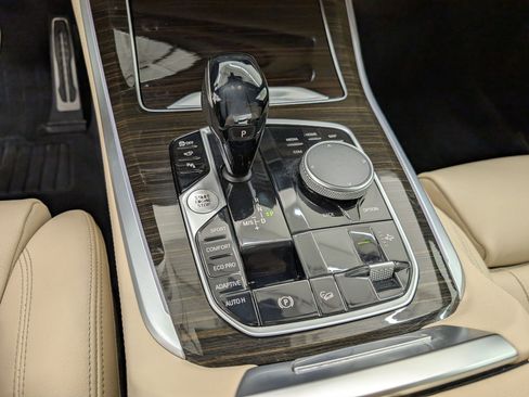 Used 2021 BMW X5 xDrive40i w/ M Sport Package image 20