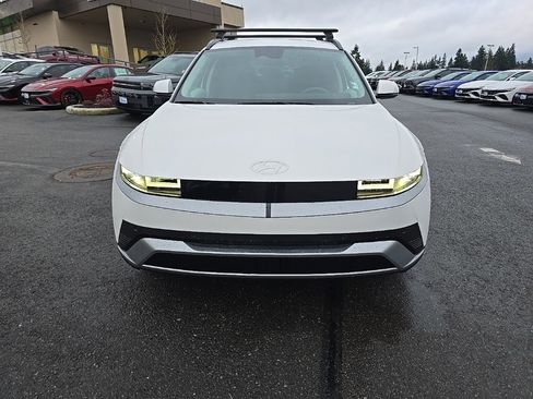 Certified 2025 Hyundai Ioniq 5 SEL image 8