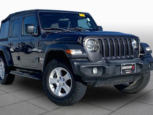 Used 2019 Jeep Wrangler Unlimited Sport S AWD/4WD image 2