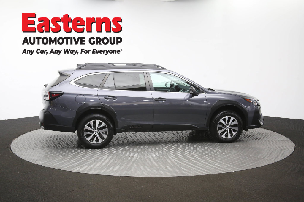 Used 2023 Subaru Outback Premium AWD/4WD image 43