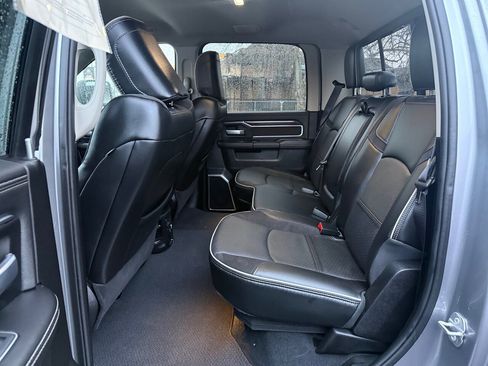 Used 2024 RAM 2500 Laramie image 13