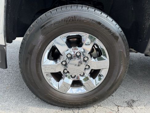 Used 2017 GMC Sierra 3500 4x4 Crew Cab w/ Sierra Convenience Package image 7