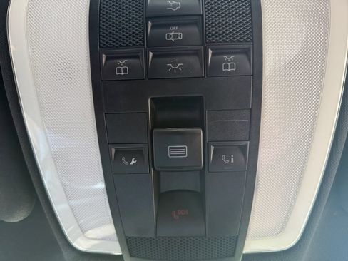 Used 2017 Mercedes-Benz E 400 Coupe image 19