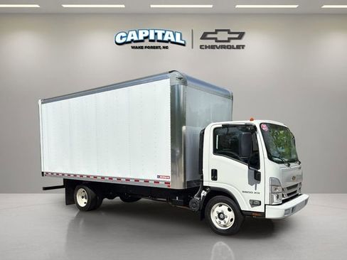 New 2025 Chevrolet Low Cab Forward 5500XG RWD image 9