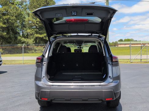 New 2026 Nissan Rogue SV FWD image 31