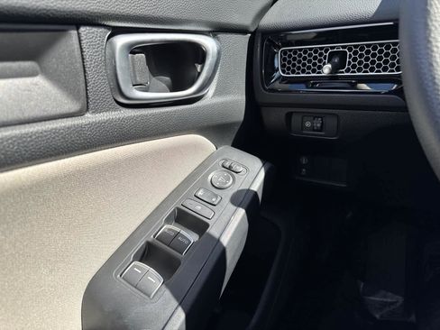Used 2023 Honda Civic LX image 21