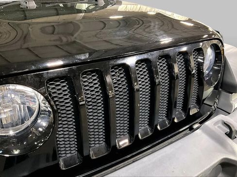 Used 2020 Jeep Wrangler Unlimited Sport S AWD/4WD image 30