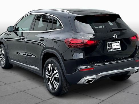 Used 2026 Mercedes-Benz GLA 250 image 11