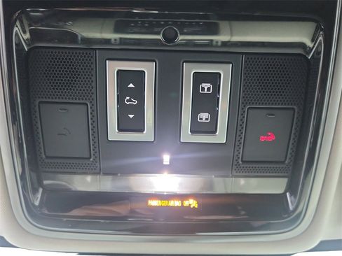Used 2019 Land Rover Range Rover Supercharged image 41